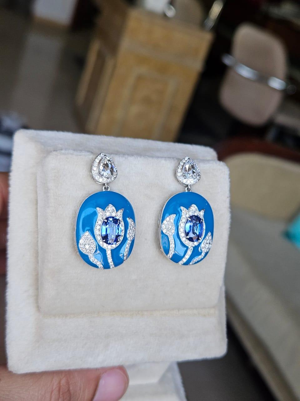Set in 18K Gold, Blue Sapphires, Blue Enamel & Rose Cut Diamonds Dangle Earrings In New Condition For Sale In Hong Kong, HK