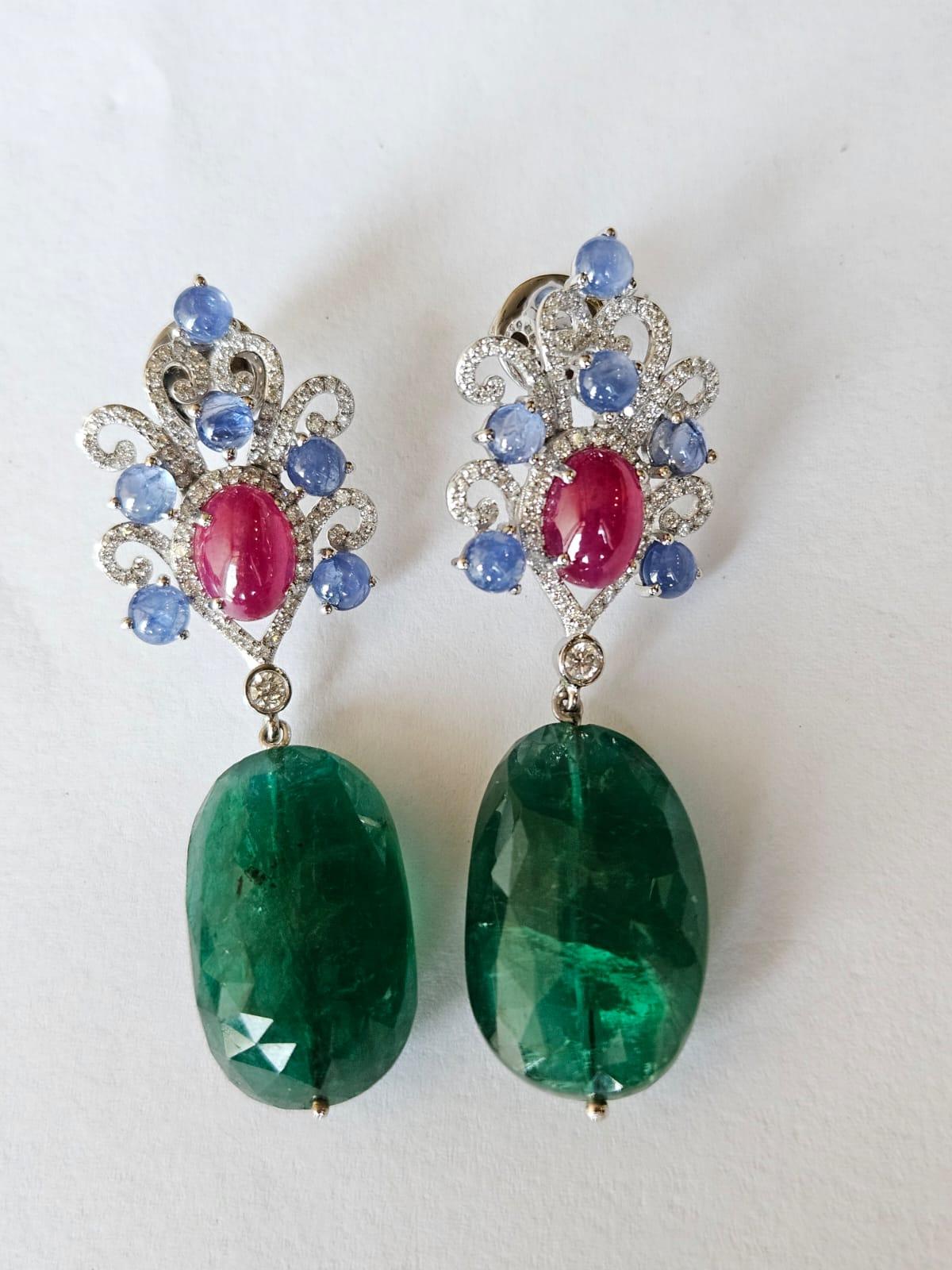 Set in 18K Gold, Blue Sapphires, Ruby, Emerald Tumble & Diamonds Dangle Earrings In New Condition For Sale In Hong Kong, HK