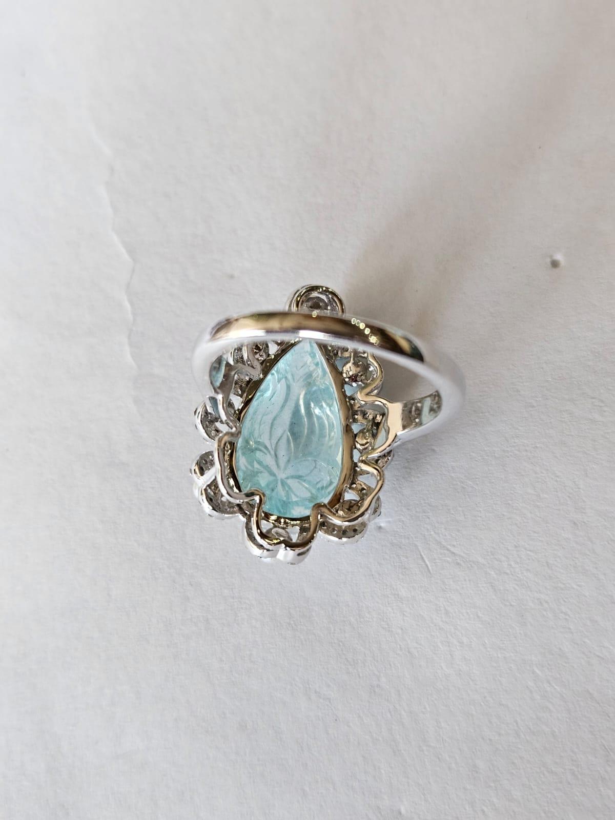 Art Deco Set in 18K Gold, carved Aquamarines, Freshwater Pearls & Diamonds Cocktail Ring For Sale