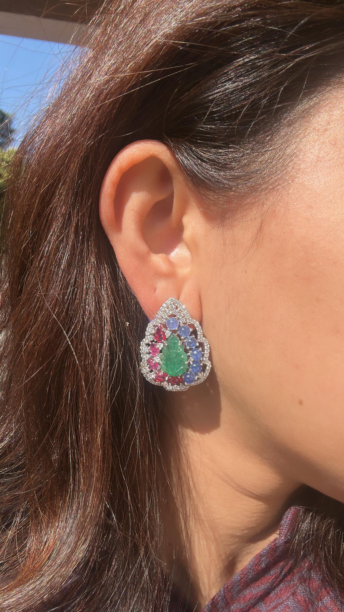 Modern Set in 18K Gold, carved Emerald, Blue Sapphire, Ruby & Diamonds Stud Earrings