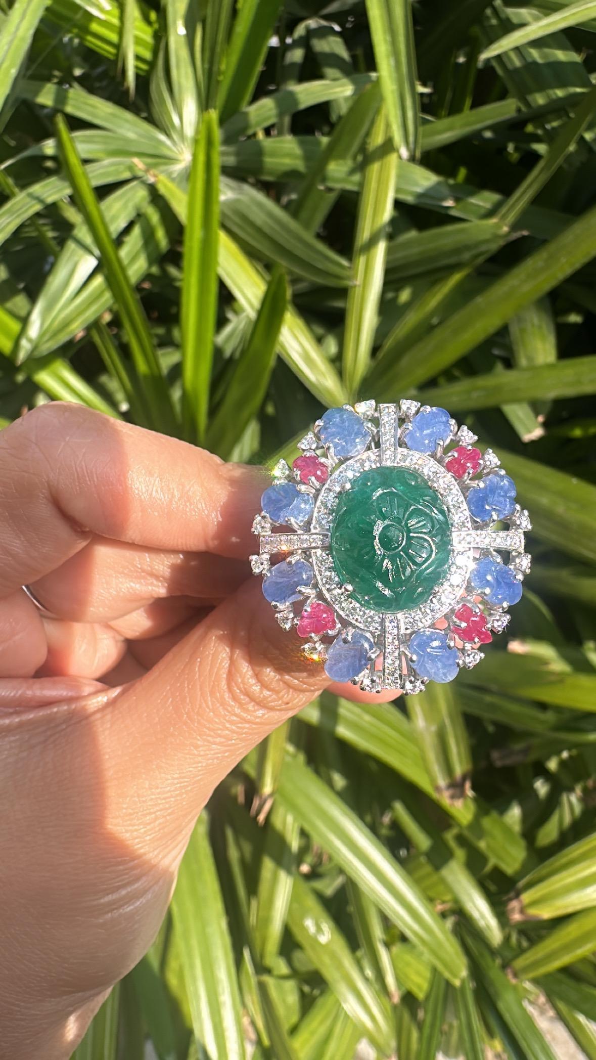 Set in 18K Gold, carved Emerald, Blue Sapphires, Rubies & Diamonds Cocktail Ring For Sale 2