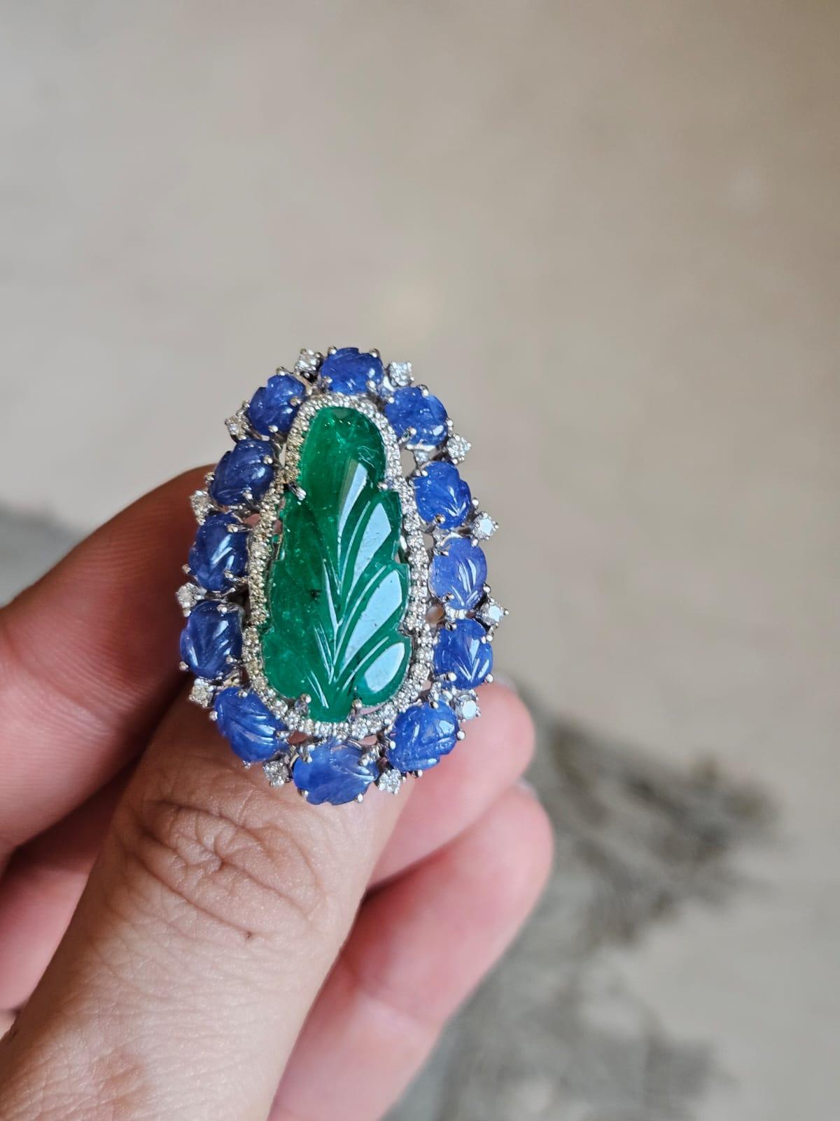 Art Deco Set in 18K Gold, carved Zambian Emerald, Blue Sapphires & Diamonds Cocktail Ring For Sale