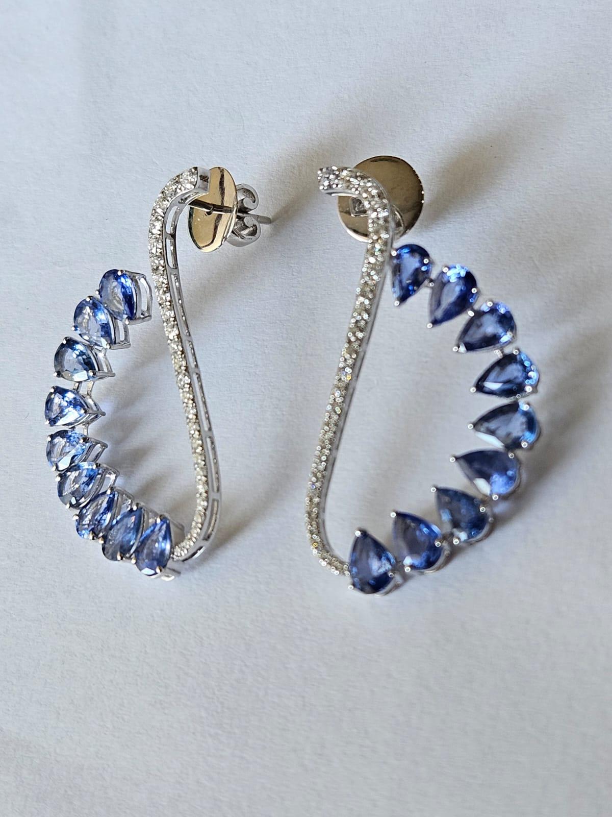 Pear Cut Set in 18K Gold, Ceylon Blue Sapphire & Diamonds Dangle/ Chandelier Earrings For Sale