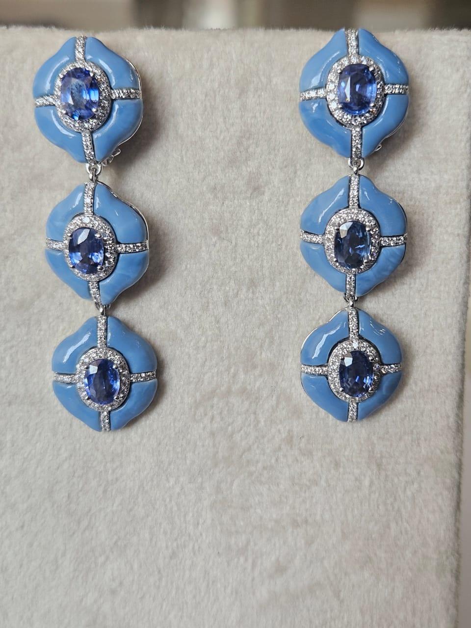 Chandelier-Ohrring aus 18 Karat Gold, blauen Ceylon-Saphiren, blauen Opalen und Diamanten im Angebot 8