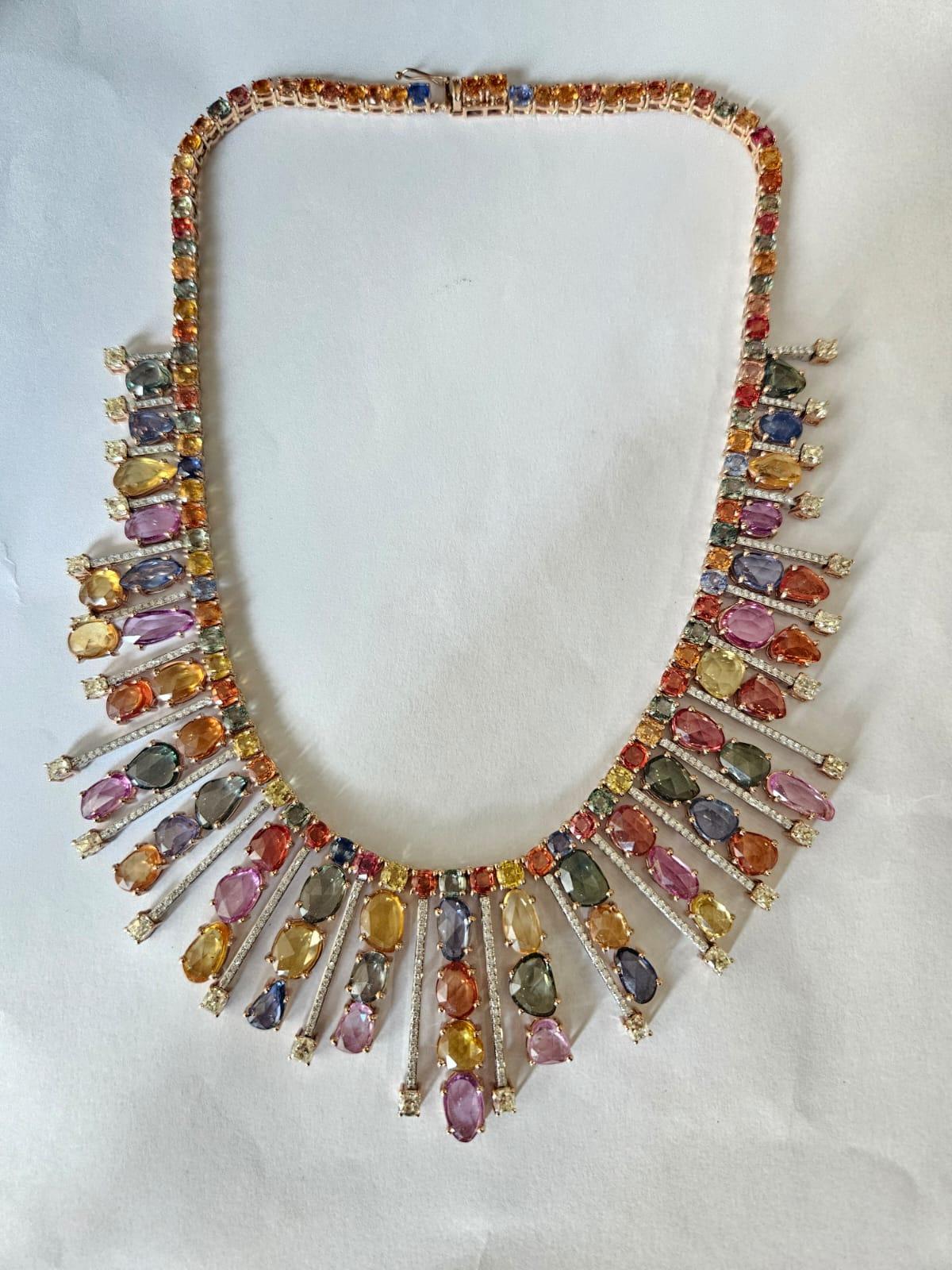 Collier et boucles d'oreilles en or 18 carats, saphirs multiples de Ceylan et diamants A Link en vente 5