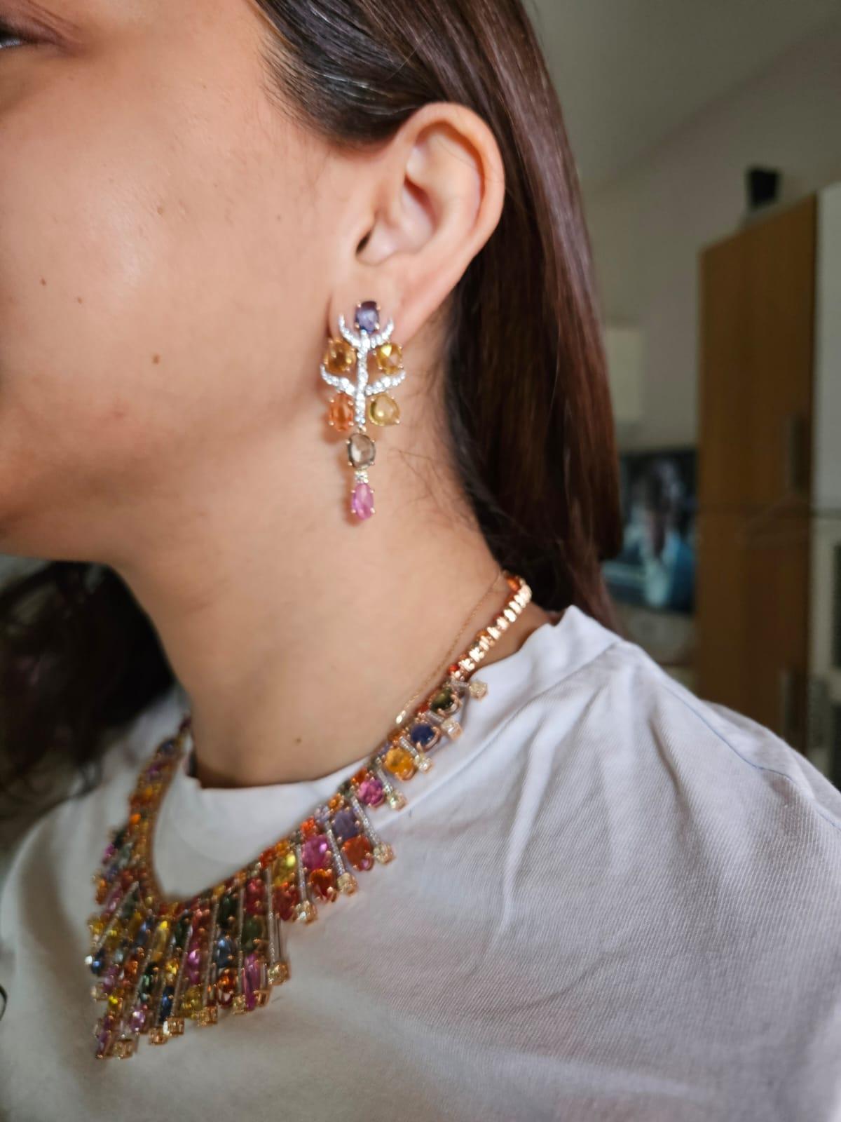Collier et boucles d'oreilles en or 18 carats, saphirs multiples de Ceylan et diamants A Link en vente 8
