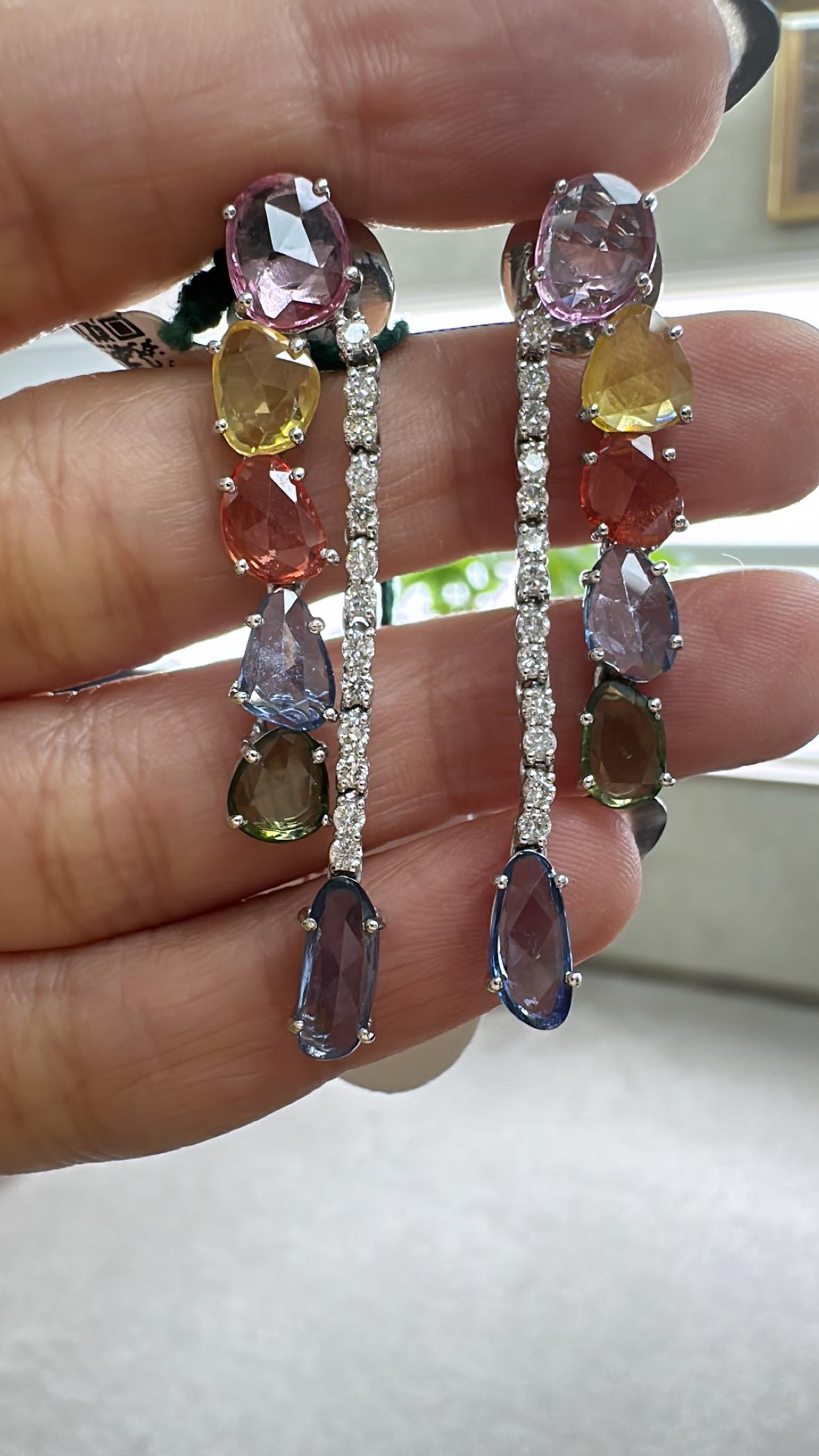 Kronleuchter/Ohrringe aus 18 Karat Gold, Ceylon mit mehreren Saphiren und Diamanten im Angebot 1