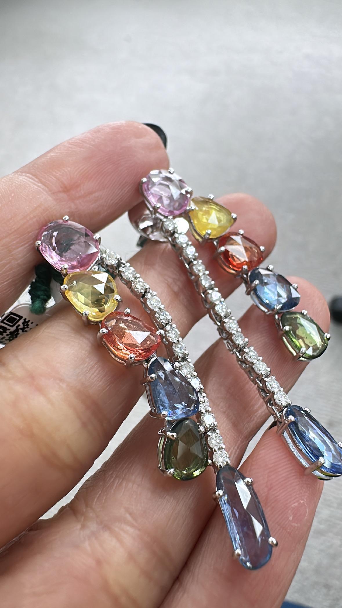 Kronleuchter/Ohrringe aus 18 Karat Gold, Ceylon mit mehreren Saphiren und Diamanten im Angebot 2