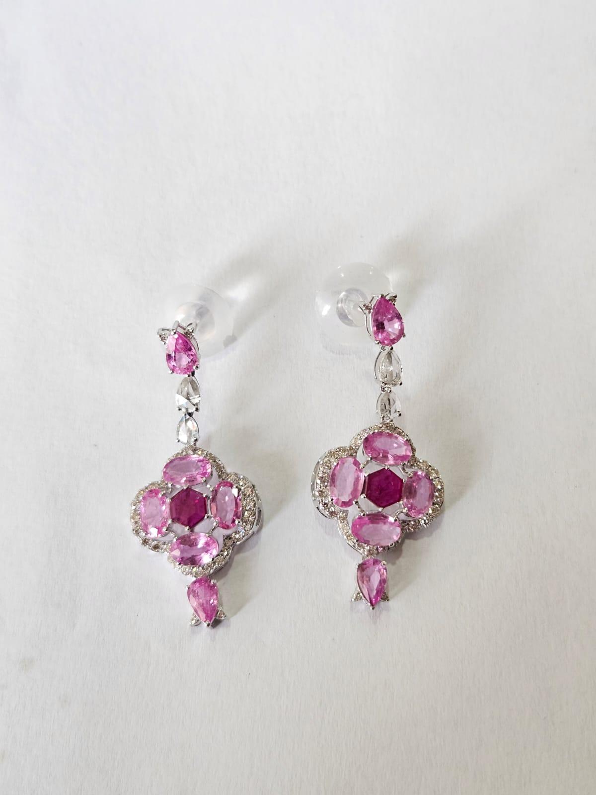 18K Gold, Ceylon Pink Sapphire, Rubine und Diamanten im Rosenschliff, Ohrringe mit Ohrring für Damen oder Herren im Angebot