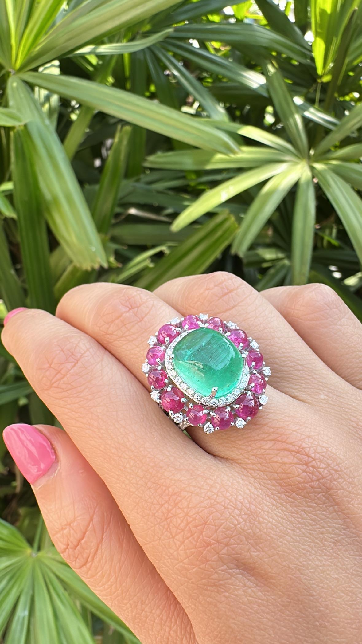 Set in 18K Gold, Colombian Emerald, Ruby Cabochon & Diamonds Dome Cocktail Ring For Sale 5