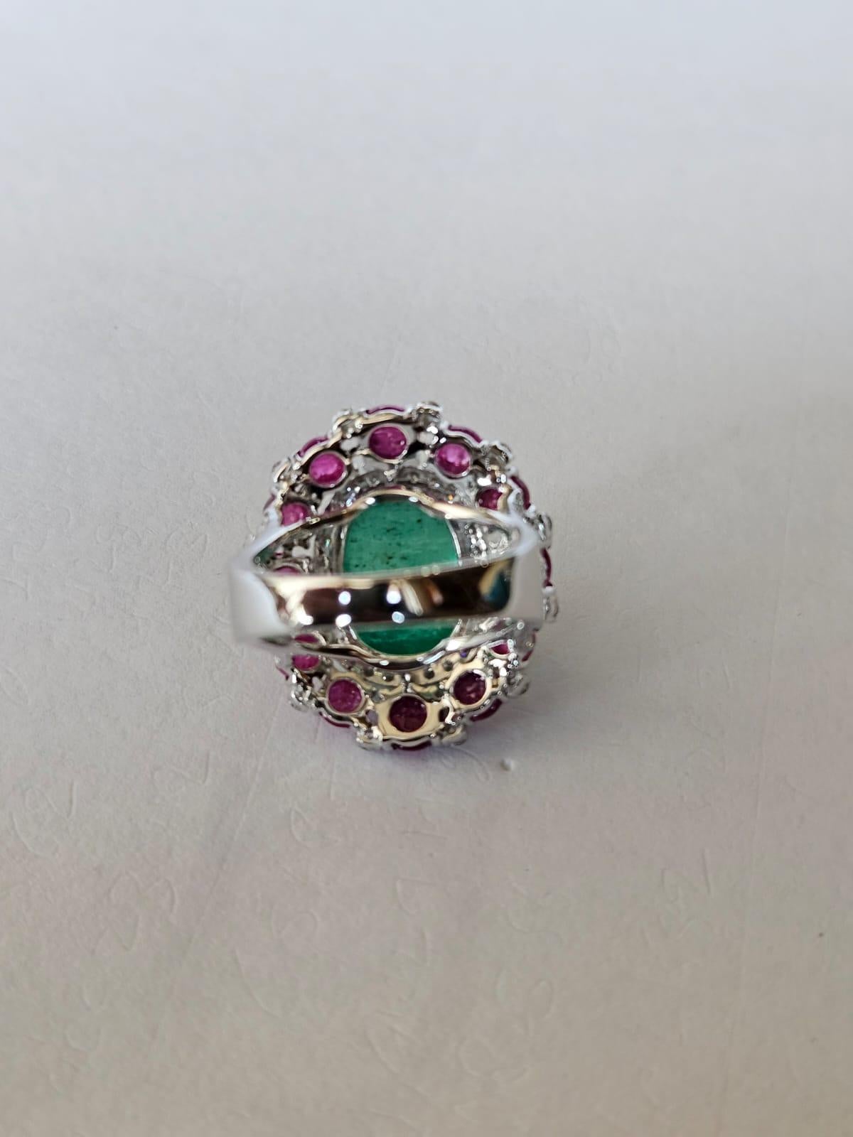 Modern Set in 18K Gold, Colombian Emerald, Ruby Cabochon & Diamonds Dome Cocktail Ring For Sale