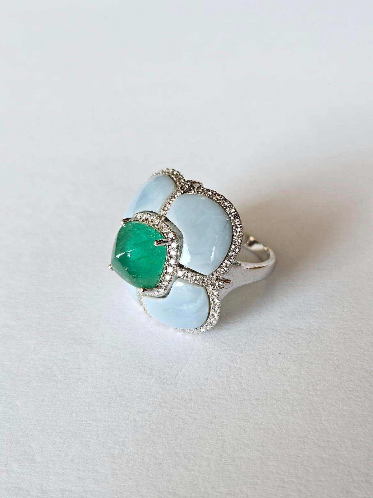 Sugarloaf Cabochon Set in 18K Gold, Colombian Emerald Sugarloaf, Blue Opals & Diamonds Dome Ring