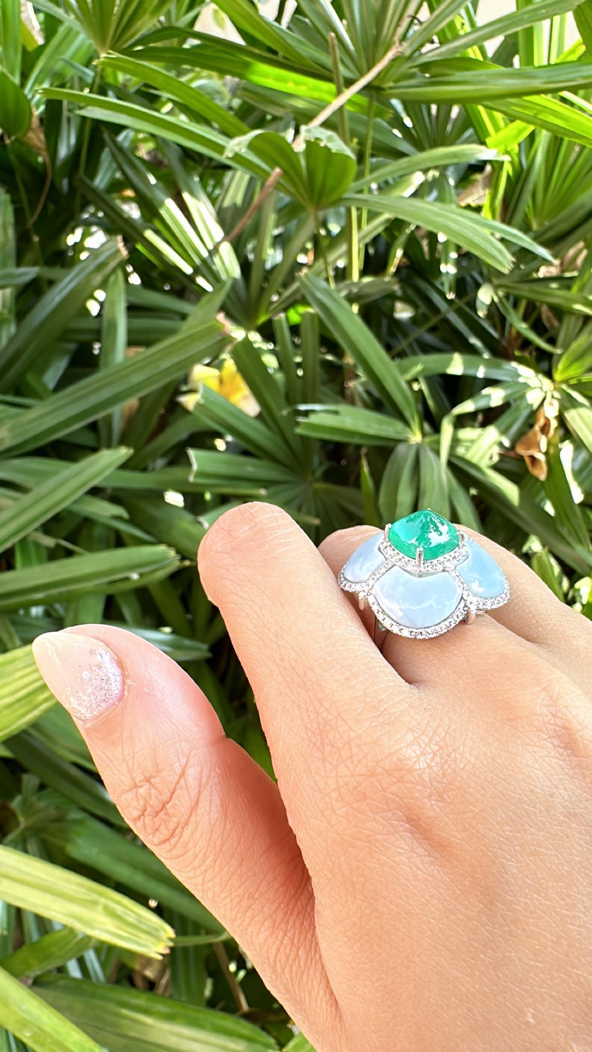 Set in 18K Gold, Colombian Emerald Sugarloaf, Blue Opals & Diamonds Dome Ring 2