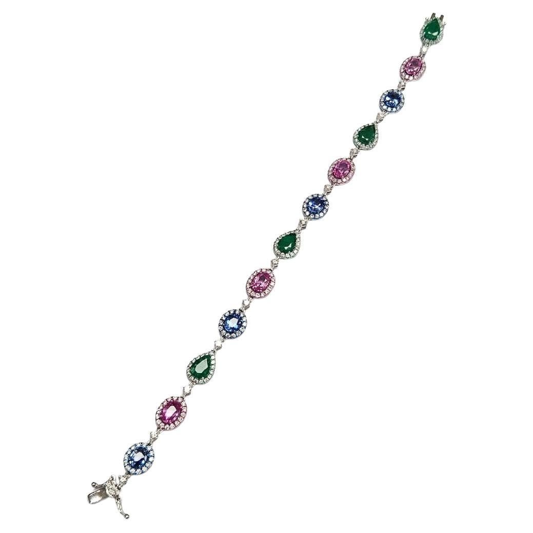 Bracelet en or 18 carats, émeraude, saphir bleu, saphir rose et diamants A Link en vente