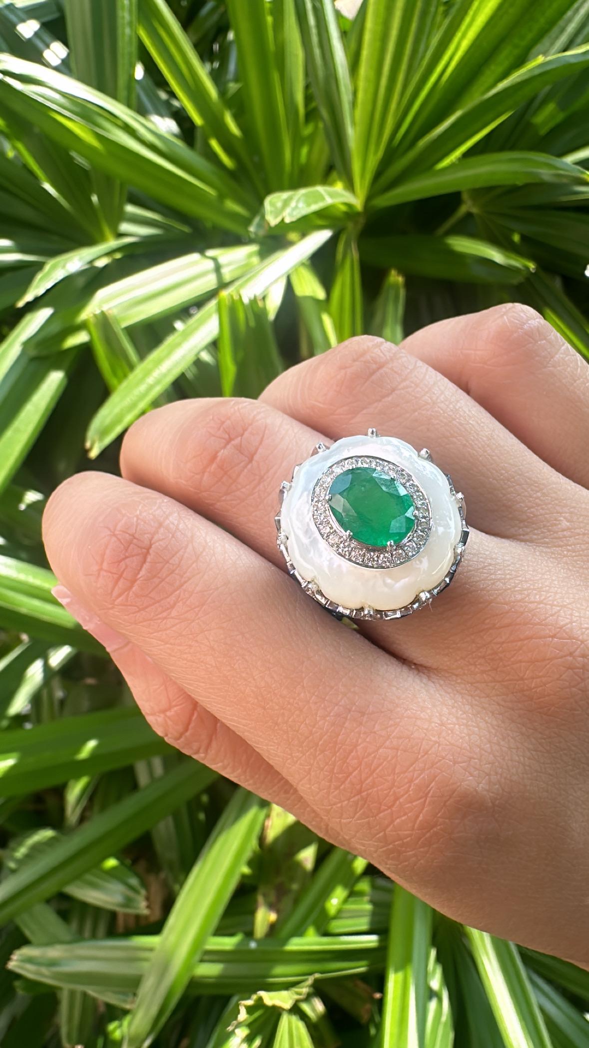 Set in 18K Gold, Emerald, Mother of Pearl, Blue Sapphire & Diamond Cocktail Ring For Sale 6