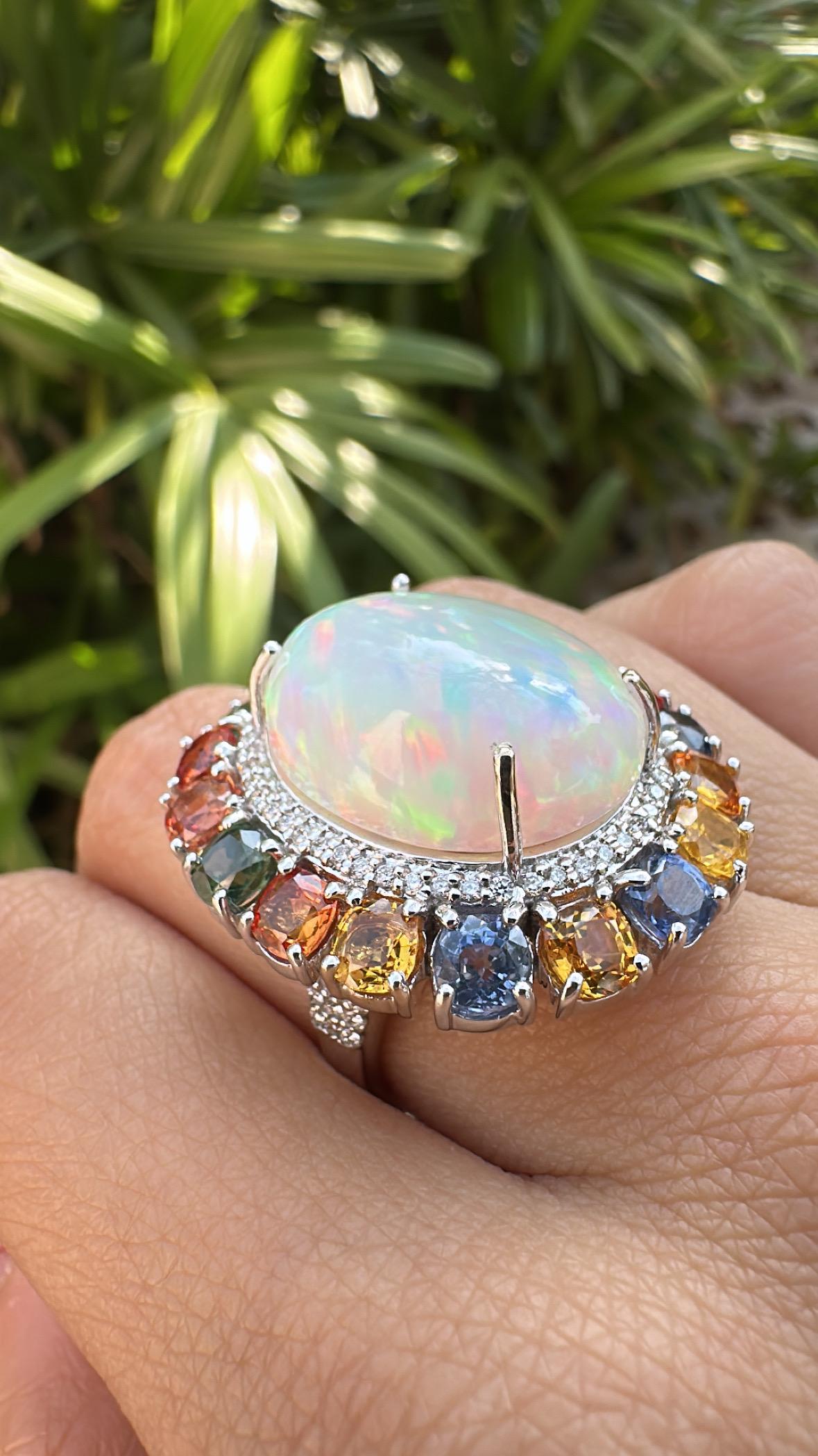 Set in 18K Gold, Ethiopian Opal, Ceylon Multi Sapphires & Diamond Cocktail Ring In New Condition For Sale In Hong Kong, HK