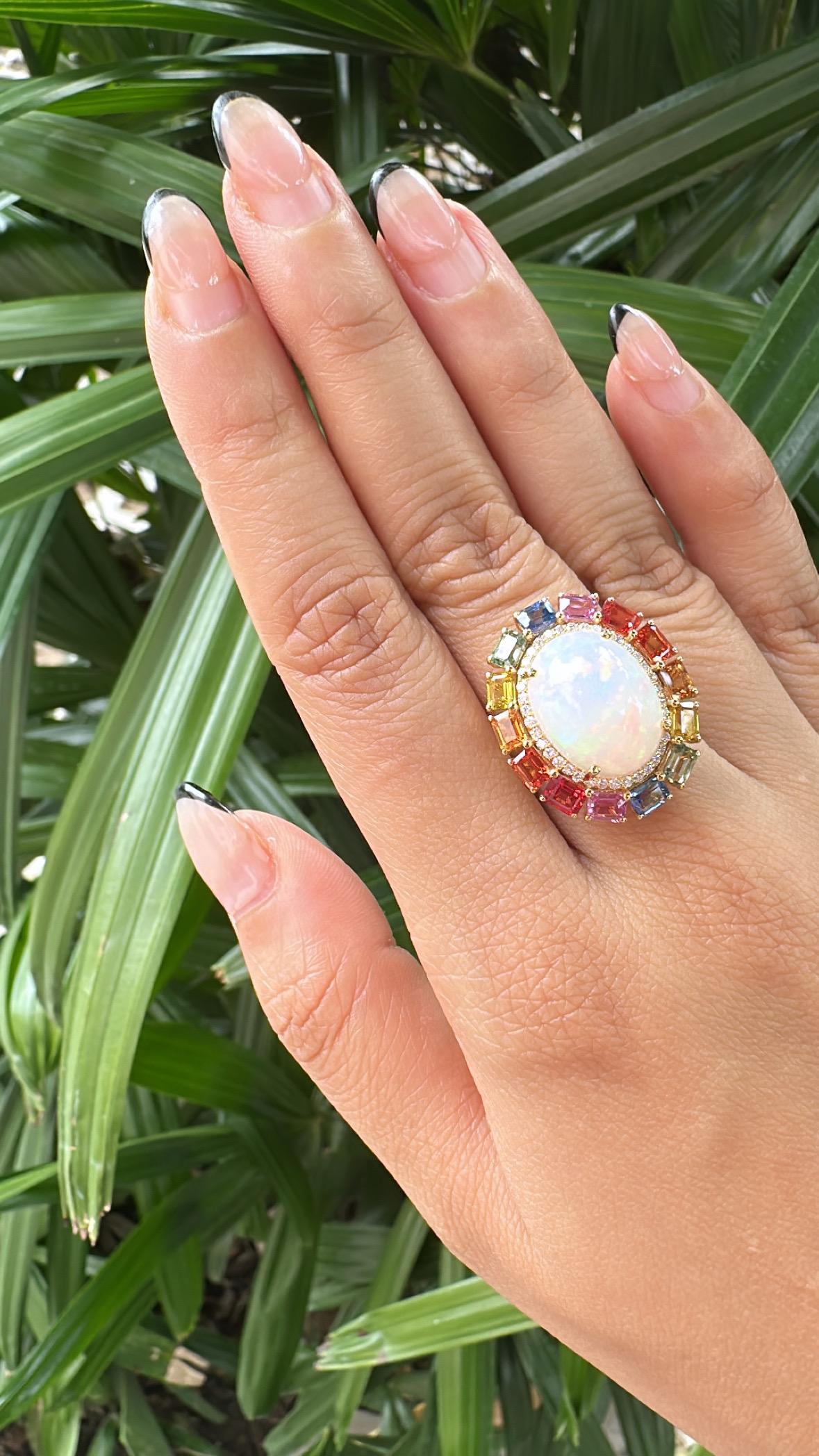 Bague cocktail en or 18 carats, opale éthiopienne, saphirs multiples de Ceylan et diamants en vente 3