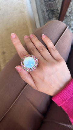 Cocktailring aus 18 Karat Gold, äthiopischem Opal, Smaragd, rosa Saphir und Diamanten