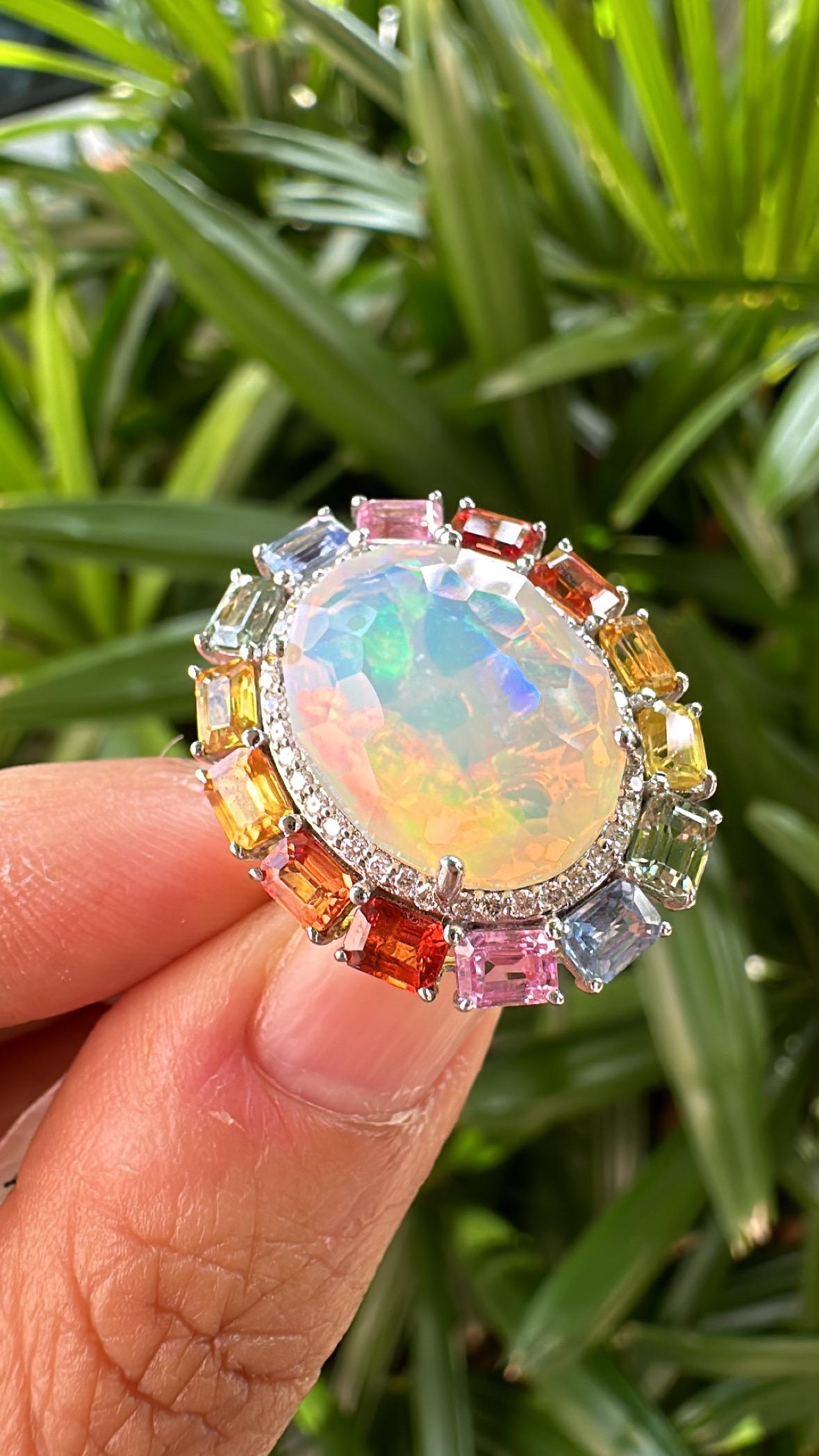 Cocktailring aus 18 Karat Gold, äthiopischem Opal, mehreren Saphiren und Diamanten 3