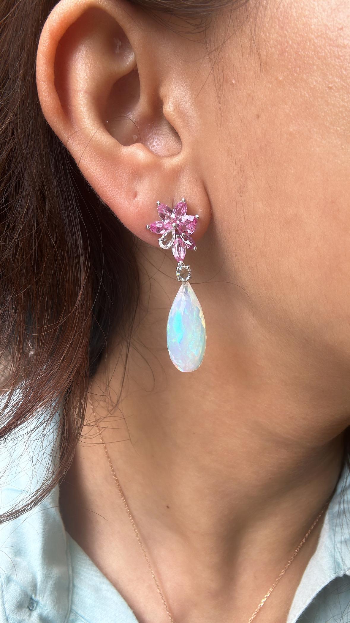 Boucles d'oreilles pendantes en or 18 carats, opale d'Éthiopie, saphirs roses et diamants taille rose en vente 3