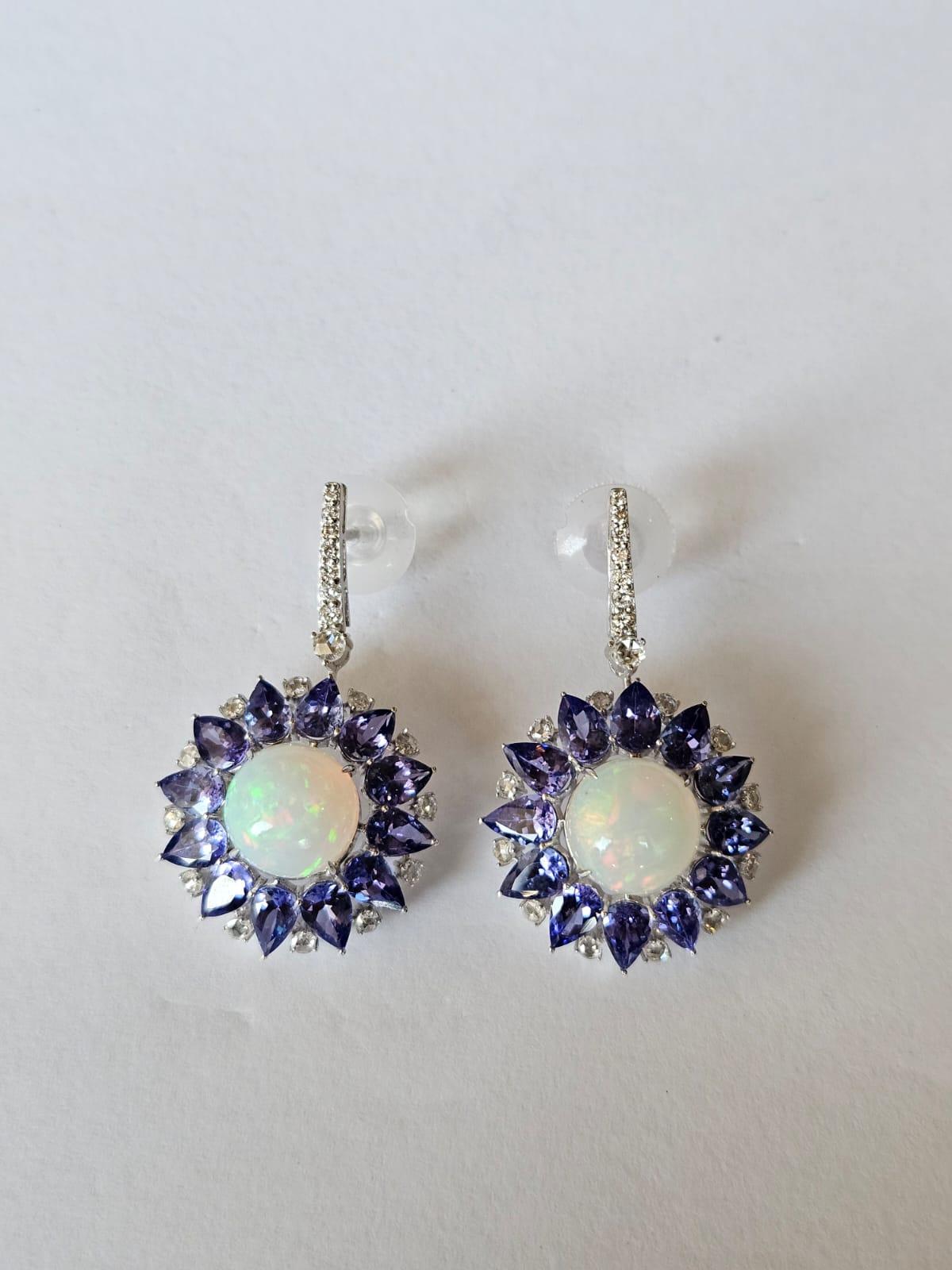 Set in 18K Gold, Ethiopian Opal, Tanzanite & Rose Cut Diamonds Dangle Earrings In New Condition For Sale In Hong Kong, HK