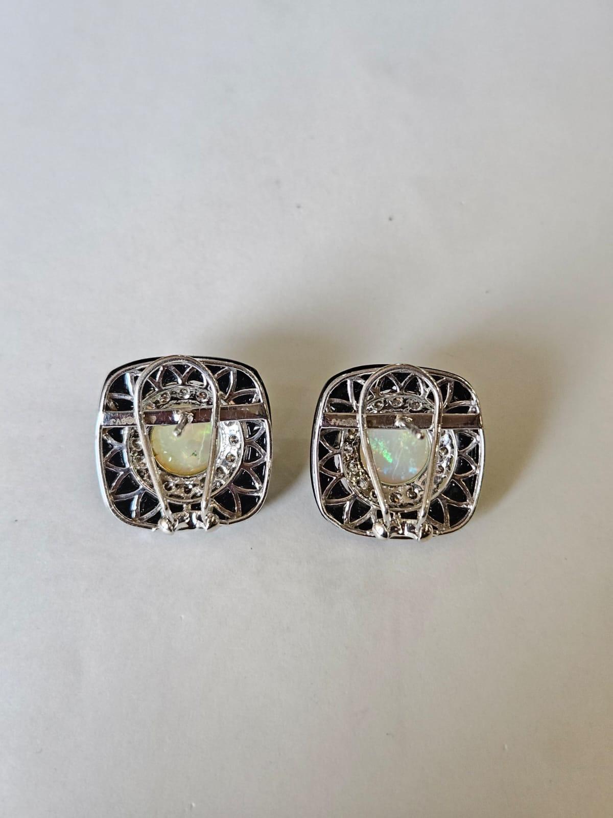 Orecchini con perno in oro 18 carati, opali etiopi, onice nero e diamanti Art Deco in vendita 5