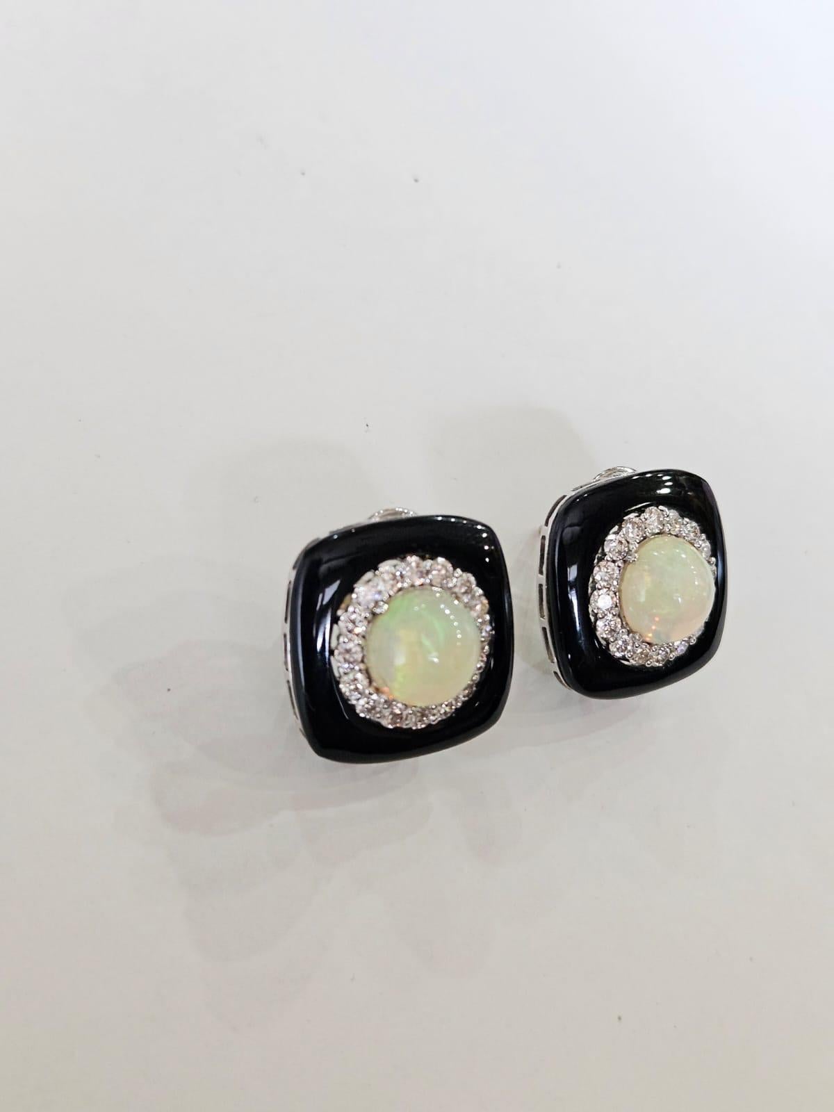 Orecchini con perno in oro 18 carati, opali etiopi, onice nero e diamanti Art Deco in vendita 6