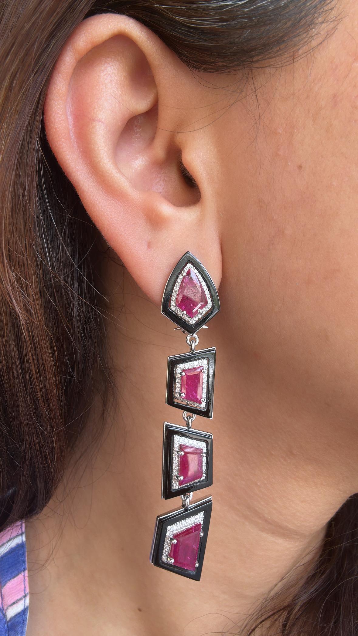 Set in 18K Gold, Mozambique Rubies, Black Onyx & Diamonds Chandelier Earrings For Sale 6