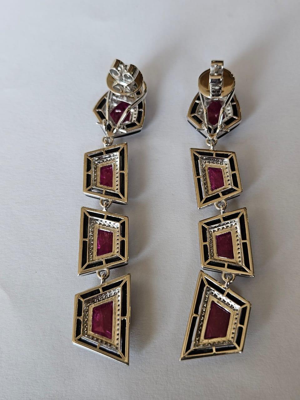 Modern Set in 18K Gold, Mozambique Rubies, Black Onyx & Diamonds Chandelier Earrings For Sale