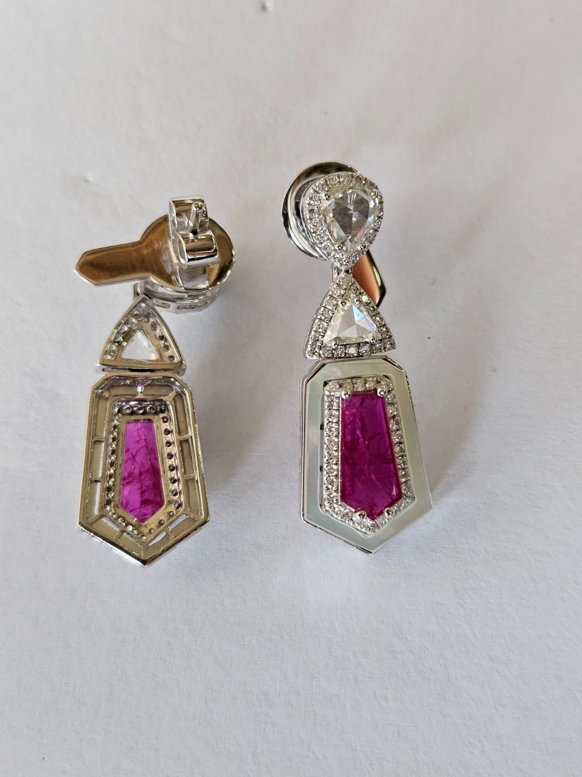 Modern Set in 18K Gold, Mozambique Rubies, Pearls & Rose Cut Diamonds Dangle Earrings For Sale