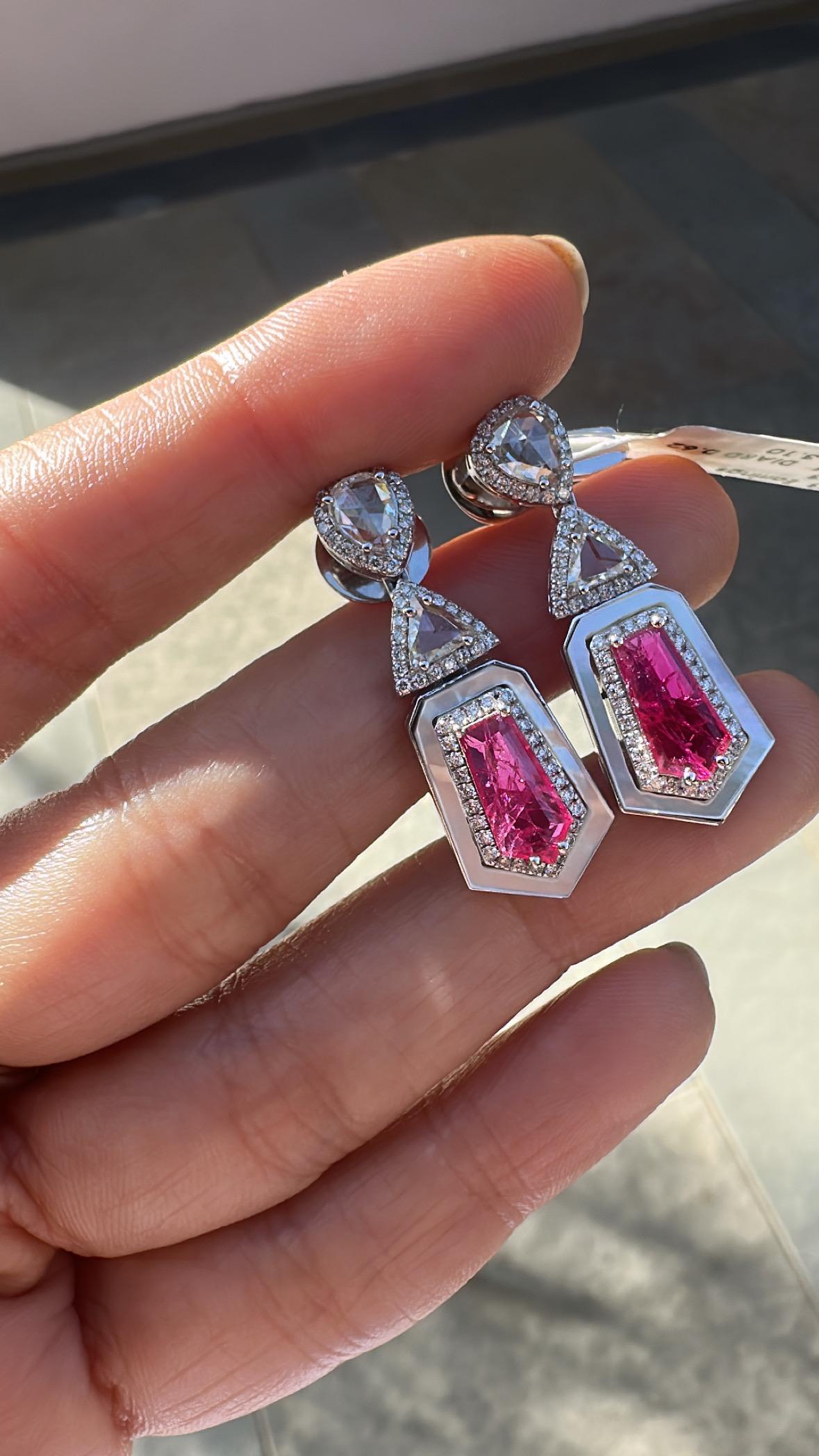 Set in 18K Gold, Mozambique Rubies, Pearls & Rose Cut Diamonds Dangle Earrings For Sale 3