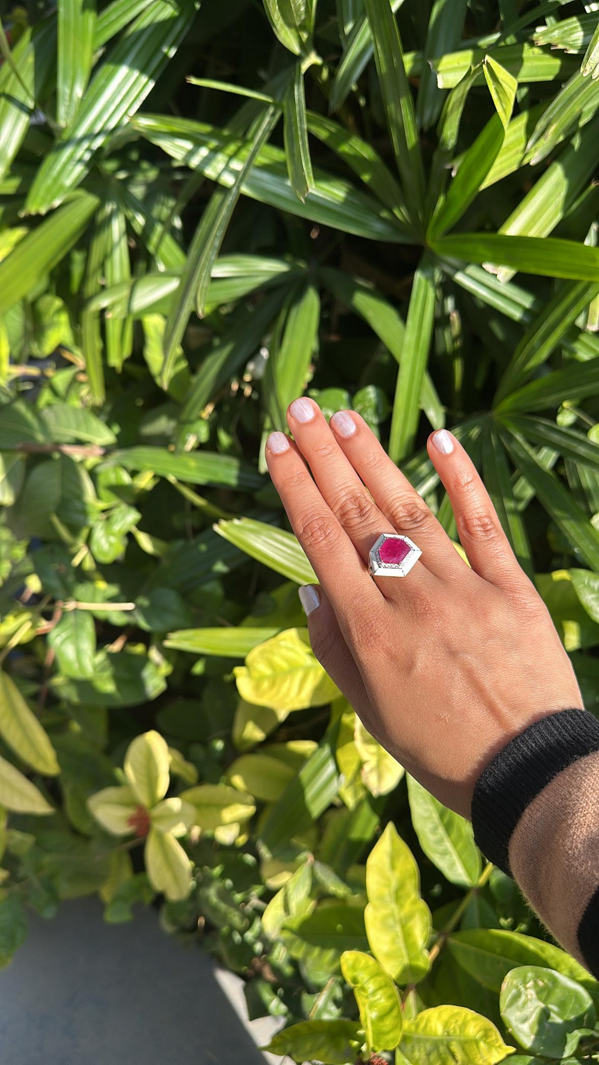 Set in 18K Gold, Mozambique Ruby, White Enamel & Diamonds Cocktail Ring 6