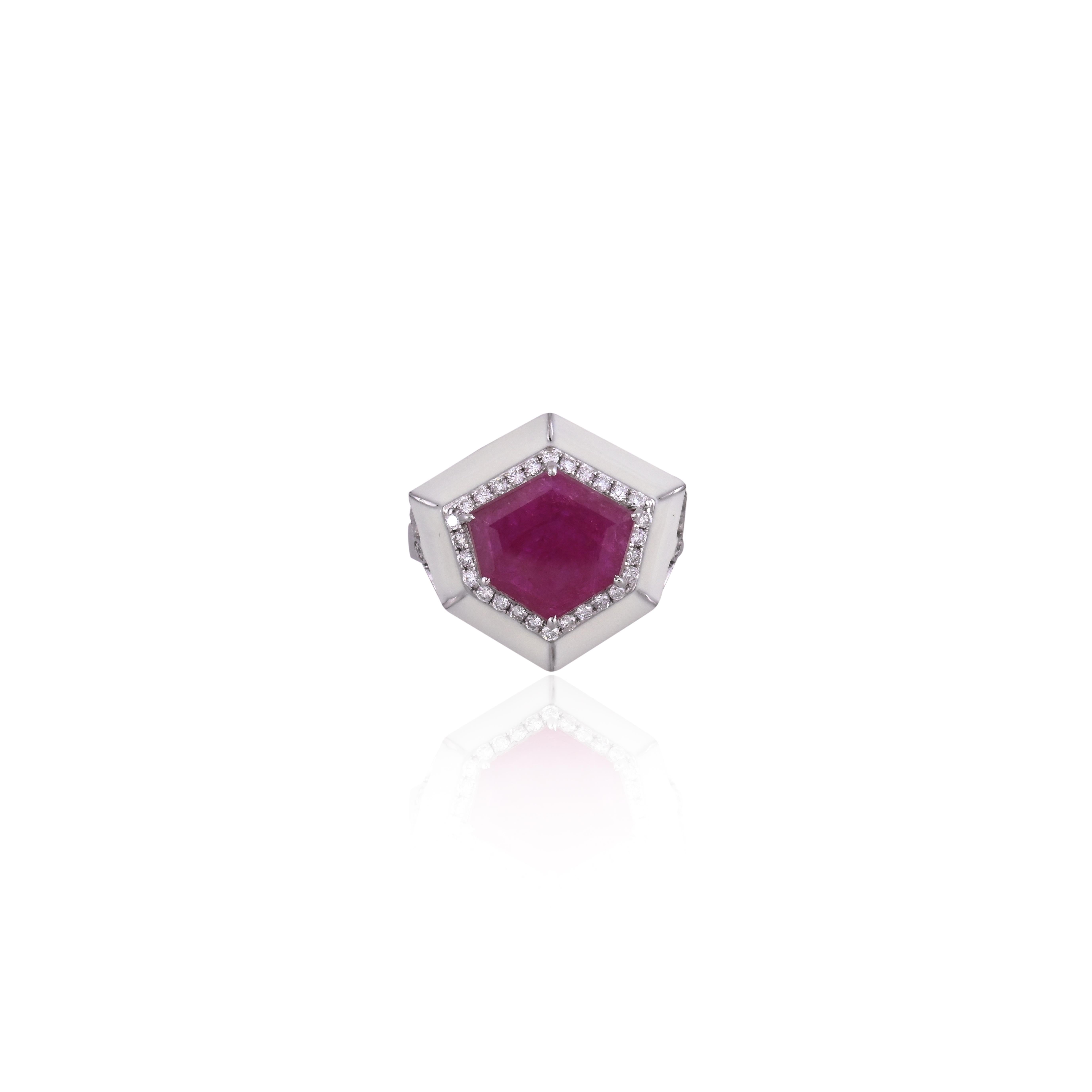 Modern Set in 18K Gold, Mozambique Ruby, White Enamel & Diamonds Cocktail Ring