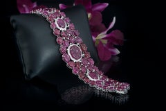Set in 18K gold, Natural, Carved, Mozambique ruby and Diamonds flexible bracelet