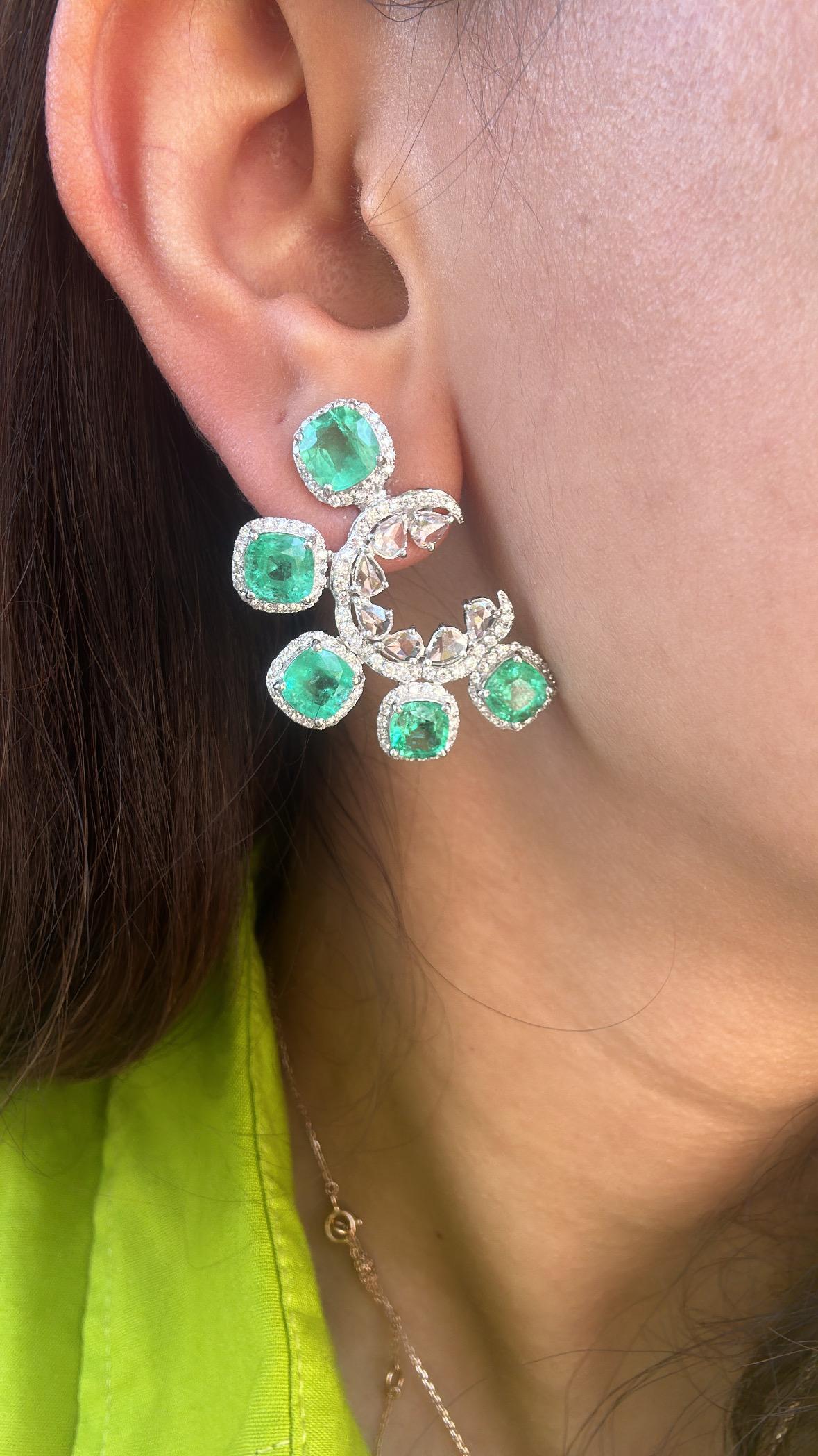 Set in 18K Gold, natural Colombian Emeralds & Rose Cut Diamonds Stud Earrings 2