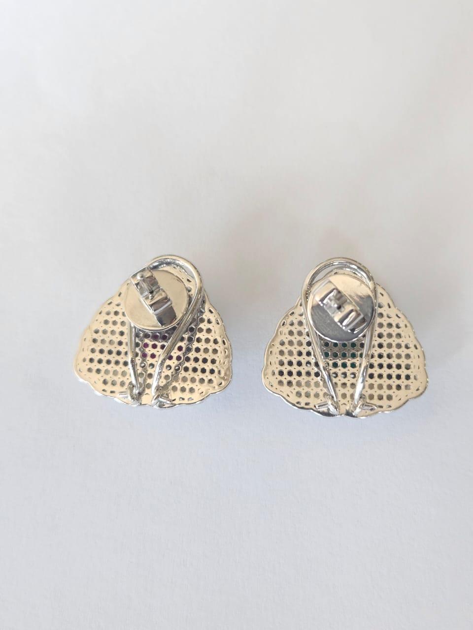 Modern Set in 18K Gold, natural Emerald, Ruby, Mother of Pearl & Diamonds Stud Earrings For Sale