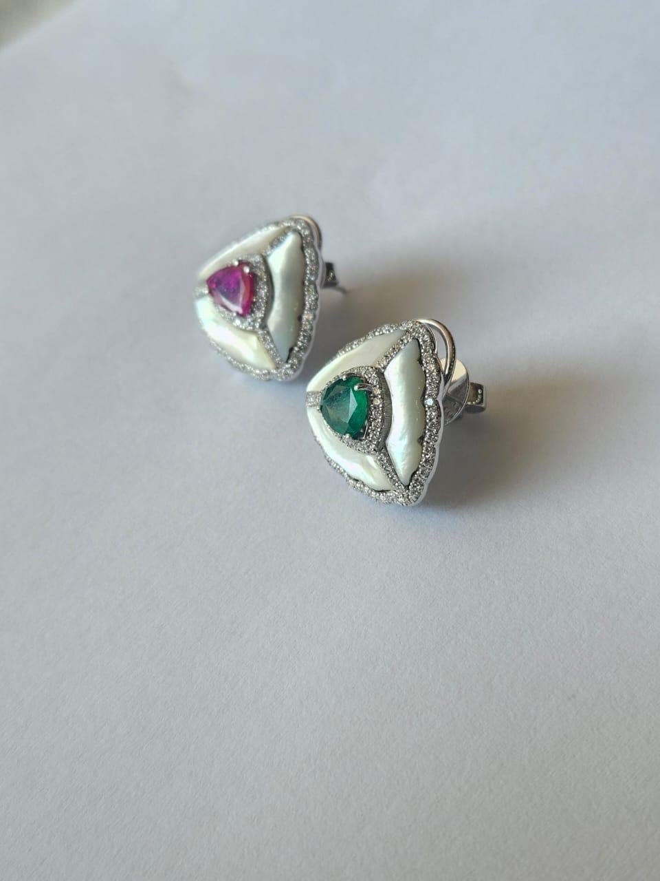 Trillion Cut Set in 18K Gold, natural Emerald, Ruby, Mother of Pearl & Diamonds Stud Earrings For Sale