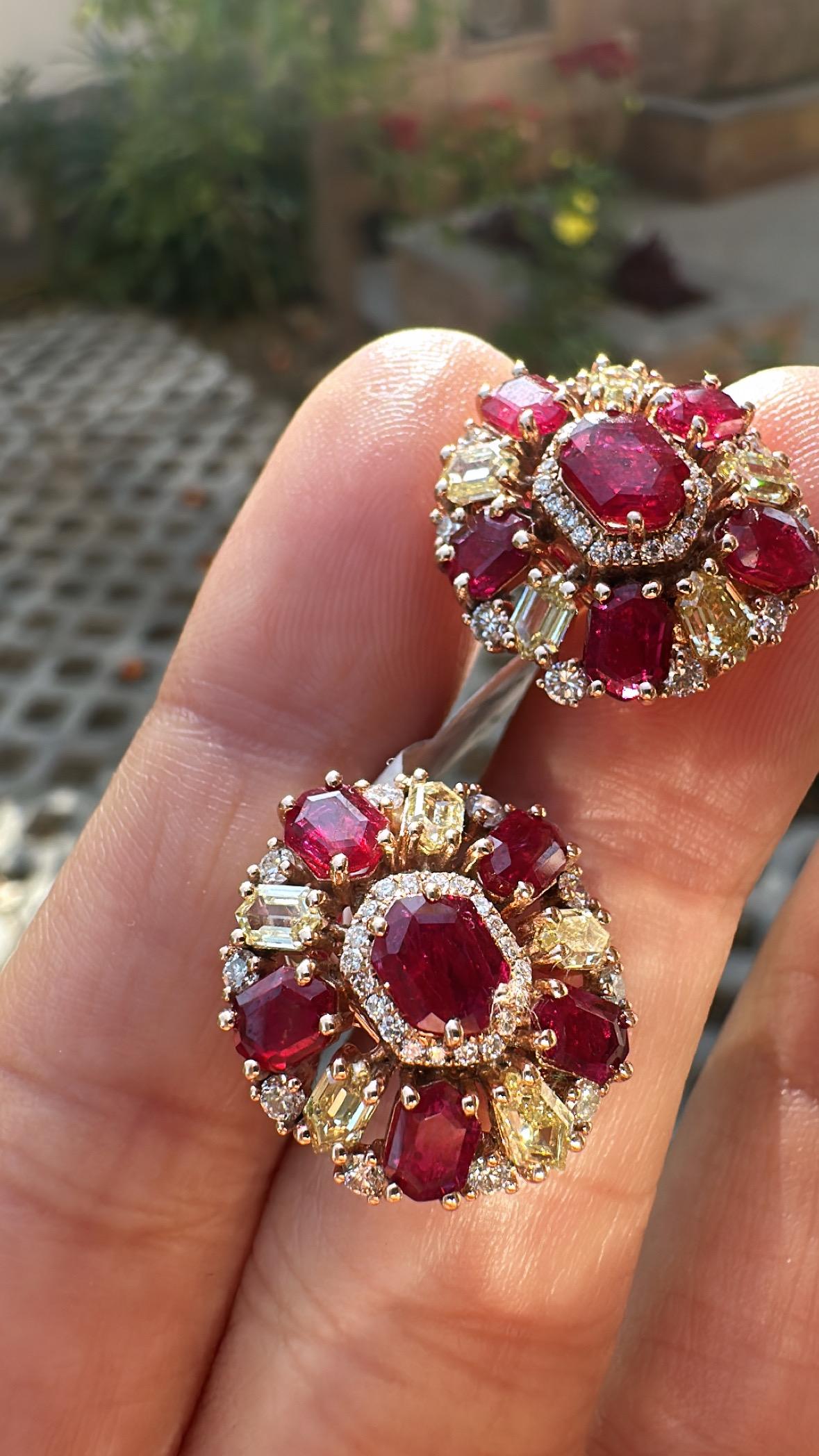 Set in 18K Gold, natural Mozambique Rubies & Yellow Diamonds Stud Earrings For Sale 2