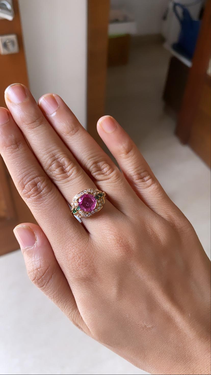 Women's or Men's Set in 18K Gold, Natural Pink Sapphire, Emerald and Diamonds Cocktail Ring