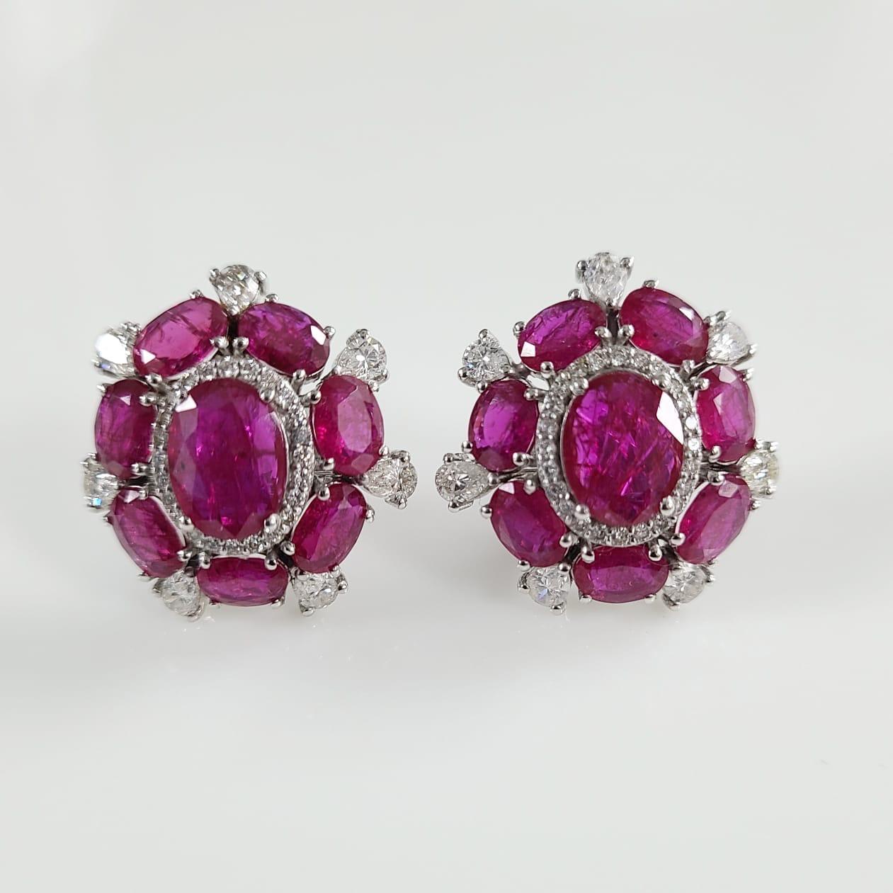18 Karat Gold Natural Ruby and Diamonds Cluster Style Stud Earrings 2