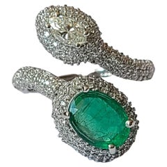 Set in 18K Gold, Natural Zambian Emerald
Diamonds Cocktail/ Engagement Ring Set in 18K Gold, Natural Zambian Emerald
Diamonds Cocktail/ Engagement Ring