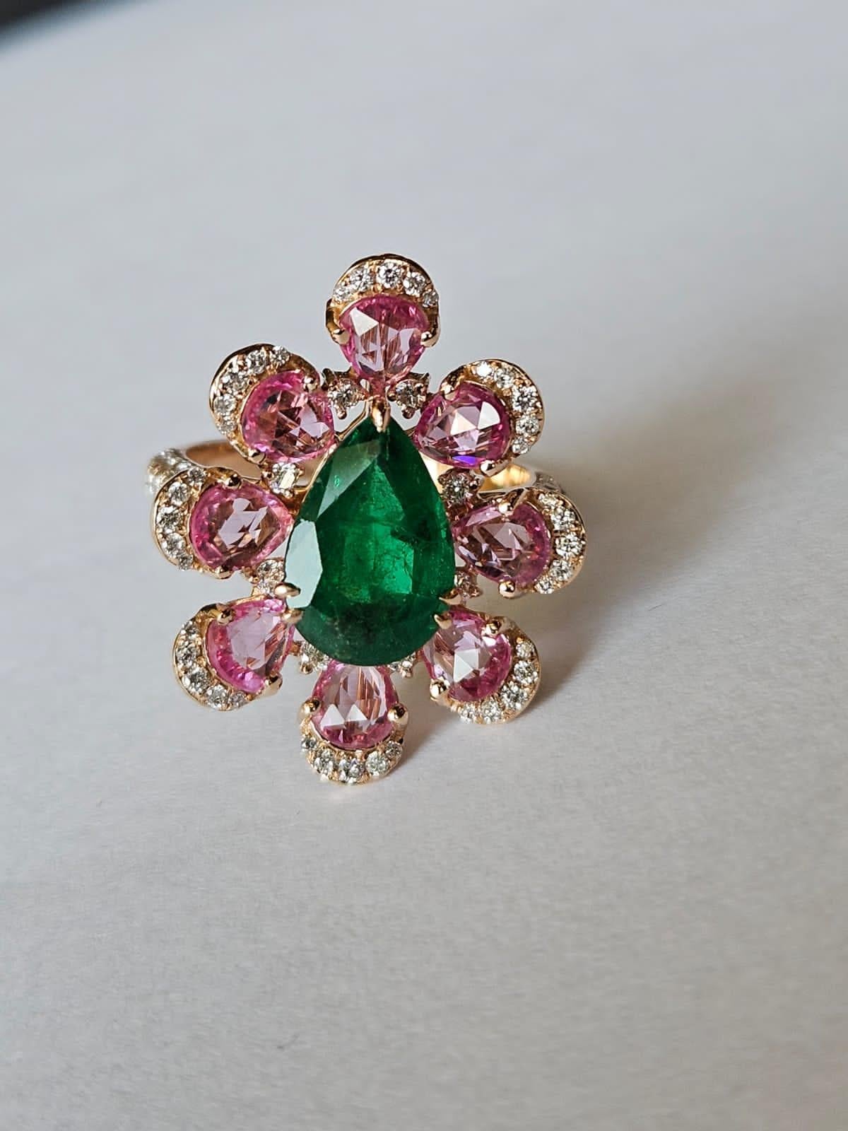 Women's or Men's Set in 18K Gold, natural Zambian Emerald, Pink Sapphire & Diamonds Cocktail Ring