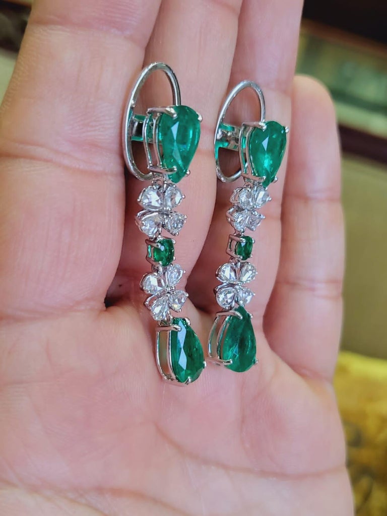 Set in 18K Gold, Natural Zambian Emerald & Rose Cut Diamonds Drop/Dangle Earring For Sale 2