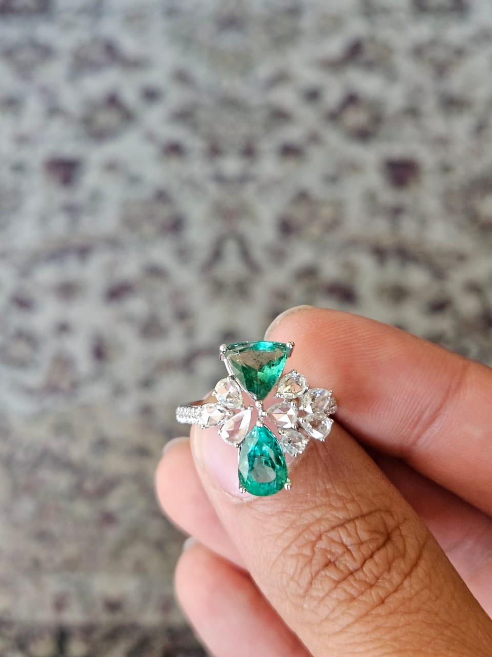 Set in 18K Gold, natural Zambian Emerald & Rose Cut Diamonds Engagement Ring For Sale 5