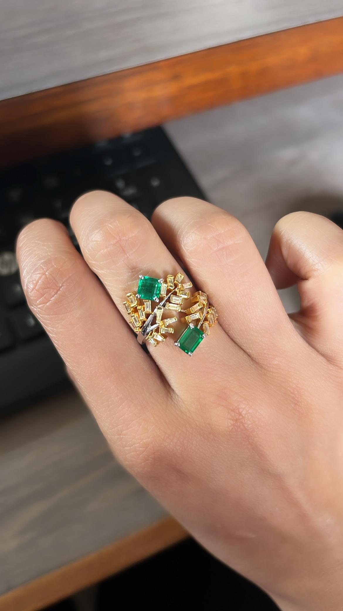 Set in 18K Gold, Natural Zambian Emerald & Yellow Diamonds Cocktail Ring For Sale 1