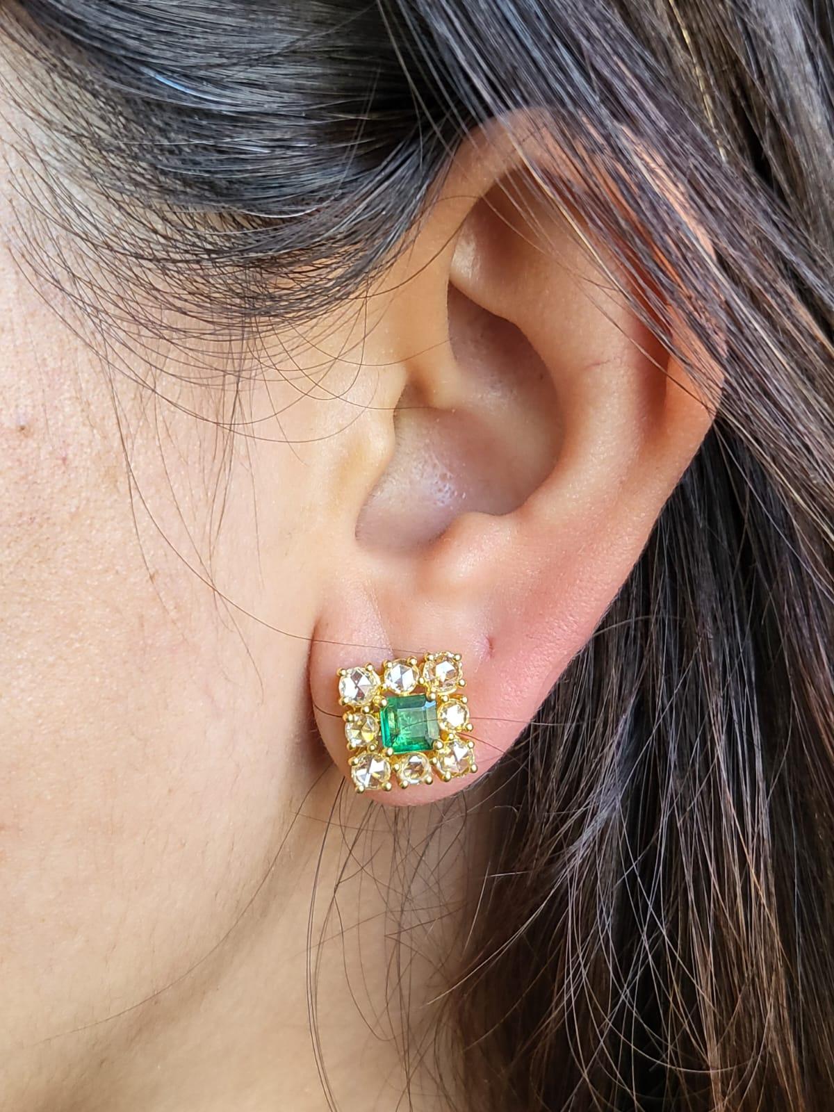Set in 18k Gold, Natural Zambian Emerald & Yellow Rose Cut Diamonds Stud Earring For Sale 2