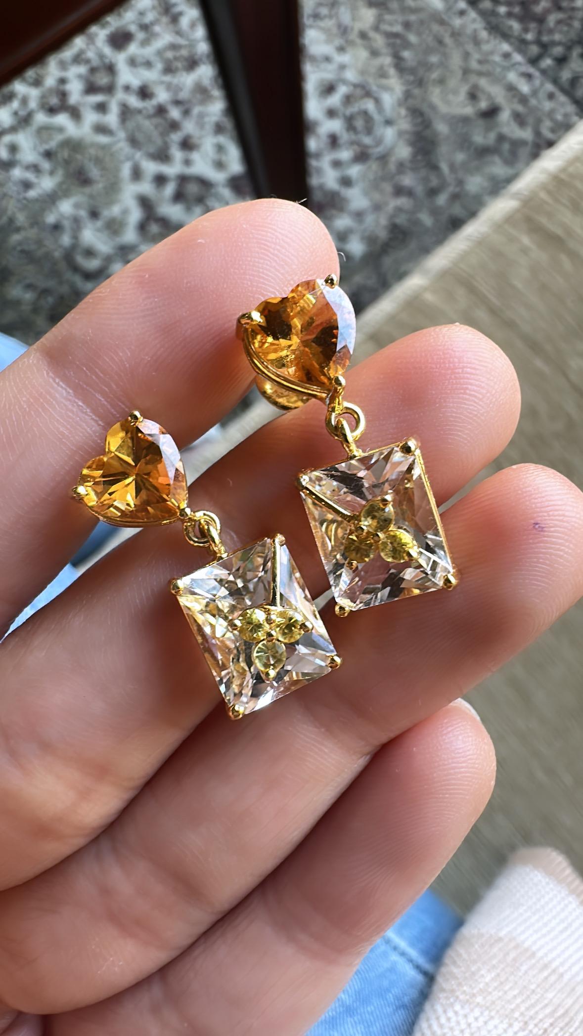 Set in 18K Gold, Rock Crystal, Yellow Sapphire & Citrine Pendant & Earrings Set  For Sale 1