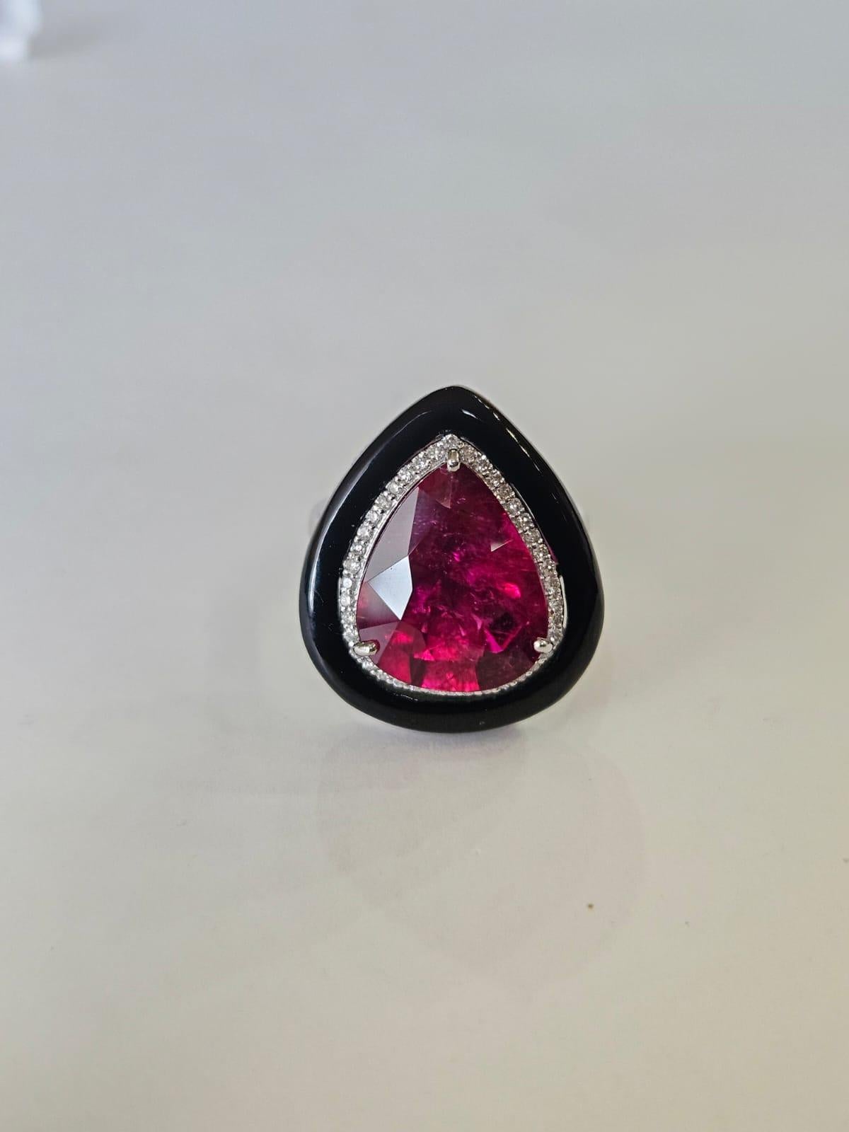 da uomo o donna Anello di fidanzamento Art Deco con rubellite, onice nera e diamanti incastonati in oro 18 carati in vendita