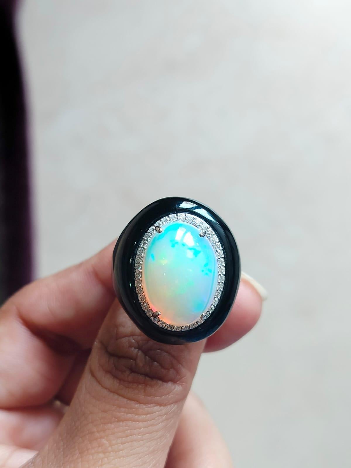 Set in 18K Gold, White Ethiopian Opal, Black Onyx & Diamonds Cocktail/Dome Ring In New Condition In Hong Kong, HK