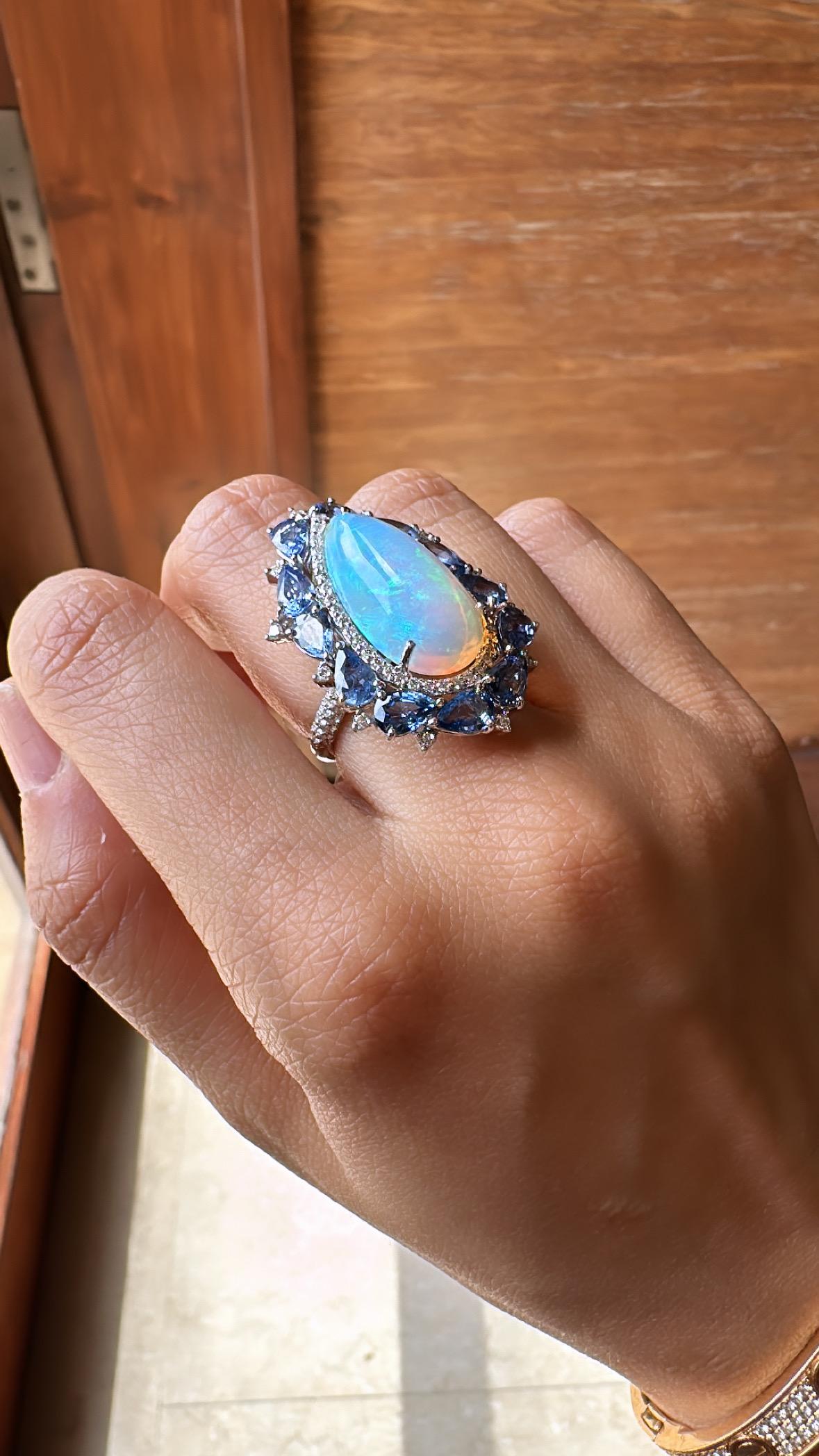 Set in 18K Gold, white Ethiopian Opal, Blue Sapphires & Diamonds Cocktail Ring For Sale 3